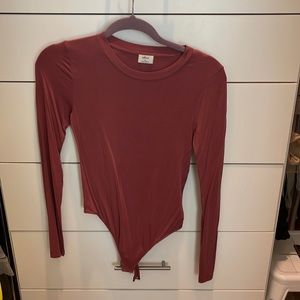 Wilfred Aritzia long sleeve bodysuit